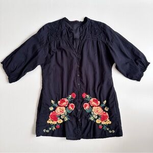 Johnny Was Navy Tunic Top Button Pockets Size Medium